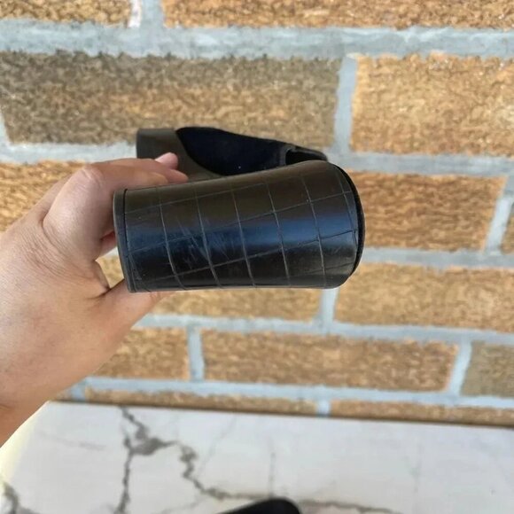 Robert Clergerie Paris Black Leather 3 1/2 Inch Wedge Platform Mules Size 7.5 - Picture 9 of 10